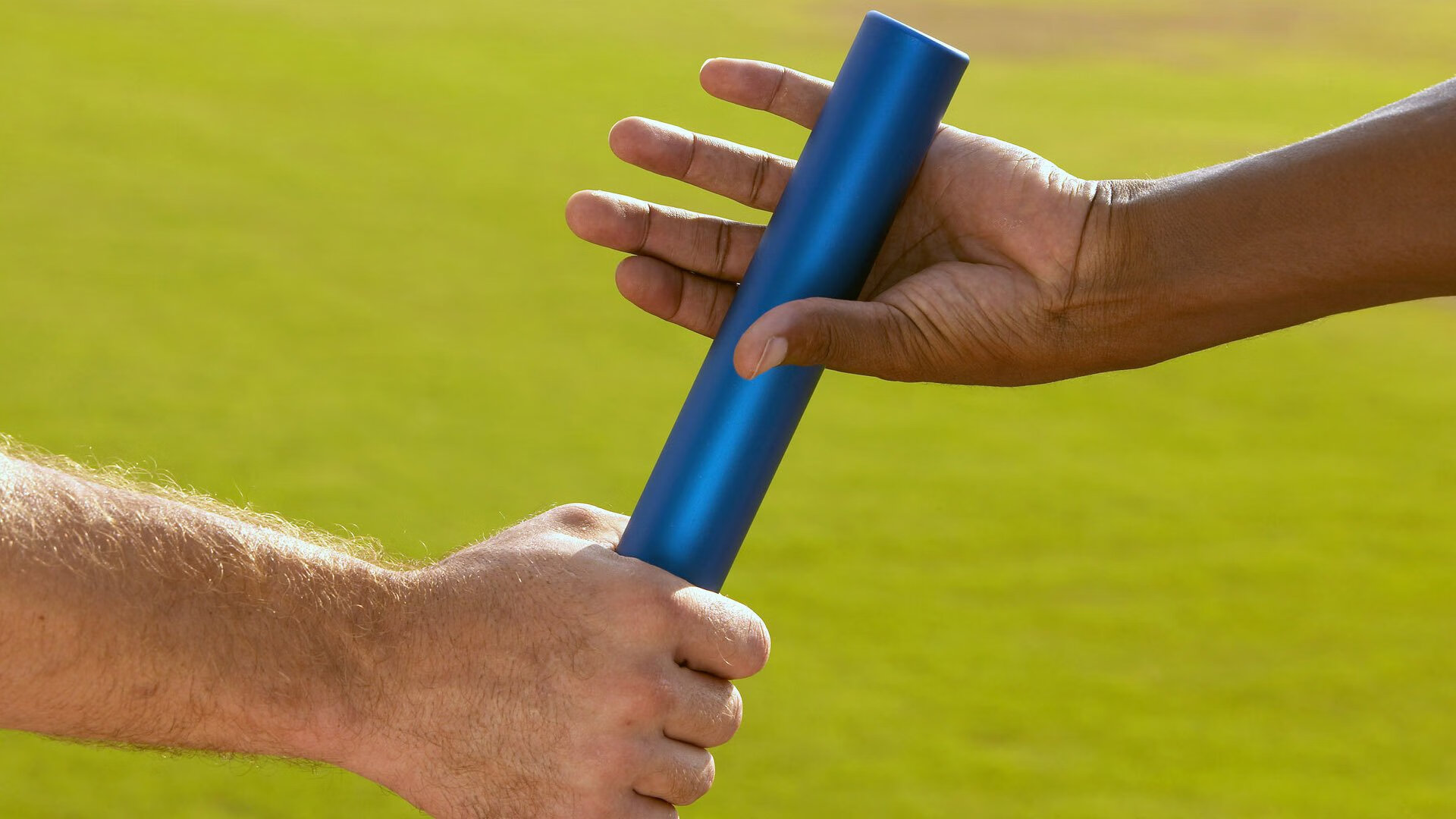 比赛规则变更首场状态出色，美国队观众沸腾！，萨拉赫重返赛场气势如虹延续